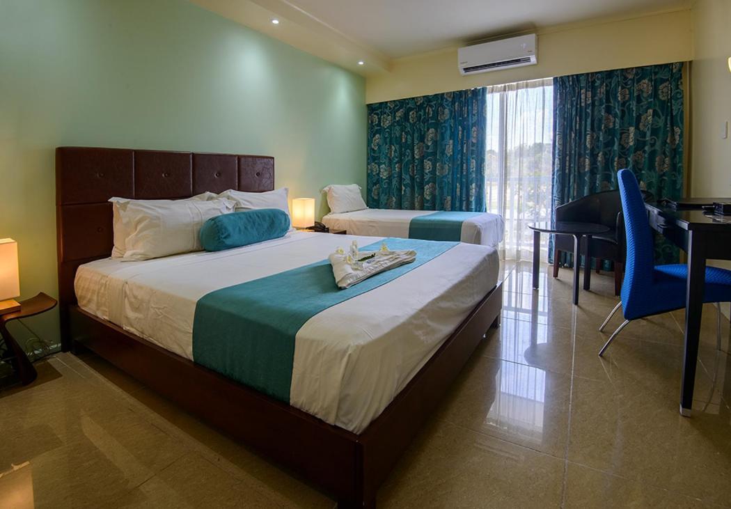 Gazelle International Hotel โคโคโป ภายนอก รูปภาพ